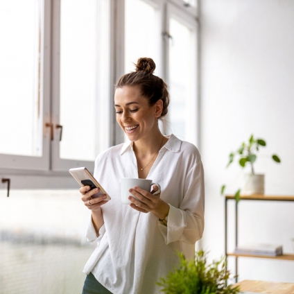 Clientes felizes após utilizarem serviços do MEI App
